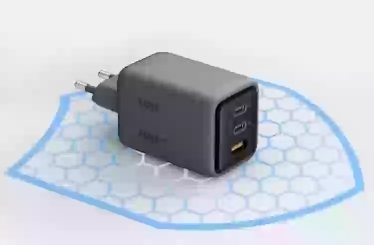 Чем интересны зарядные устройства и повербанки Aukey