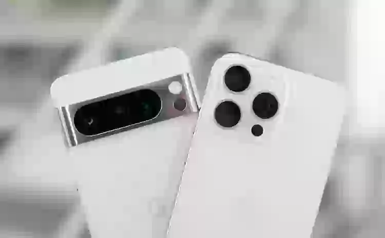 Какой телефон проще разбить — Pixel 8 Pro или iPhone 15 Pro Max