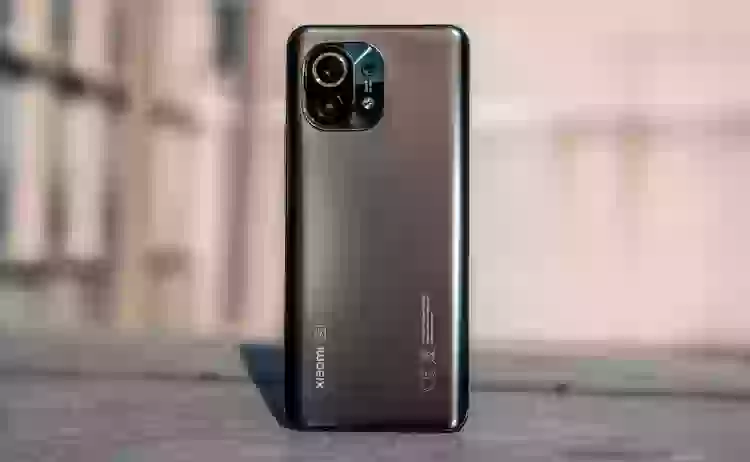 Xiaomi 13 выйдет еще не скоро, но мы уже о нем кое-что знаем