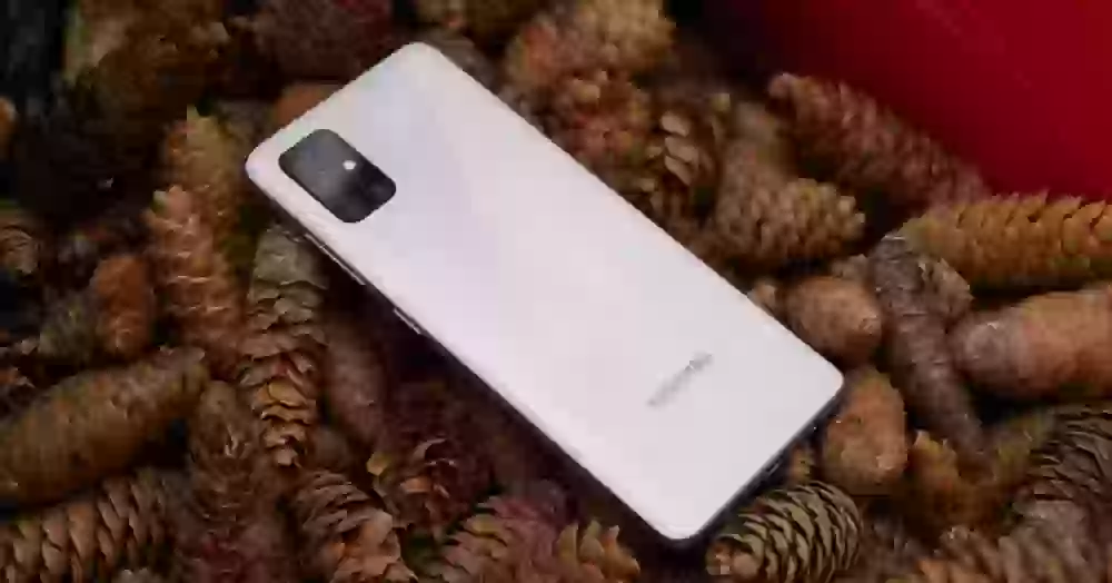 Какой смартфон Samsung в 2026 году станет самым популярным в России?