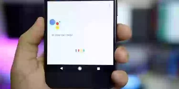 Google научила Google Assistant читать стихи. Как послушать?
